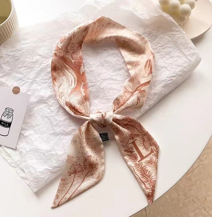 vintage satin headband close-up