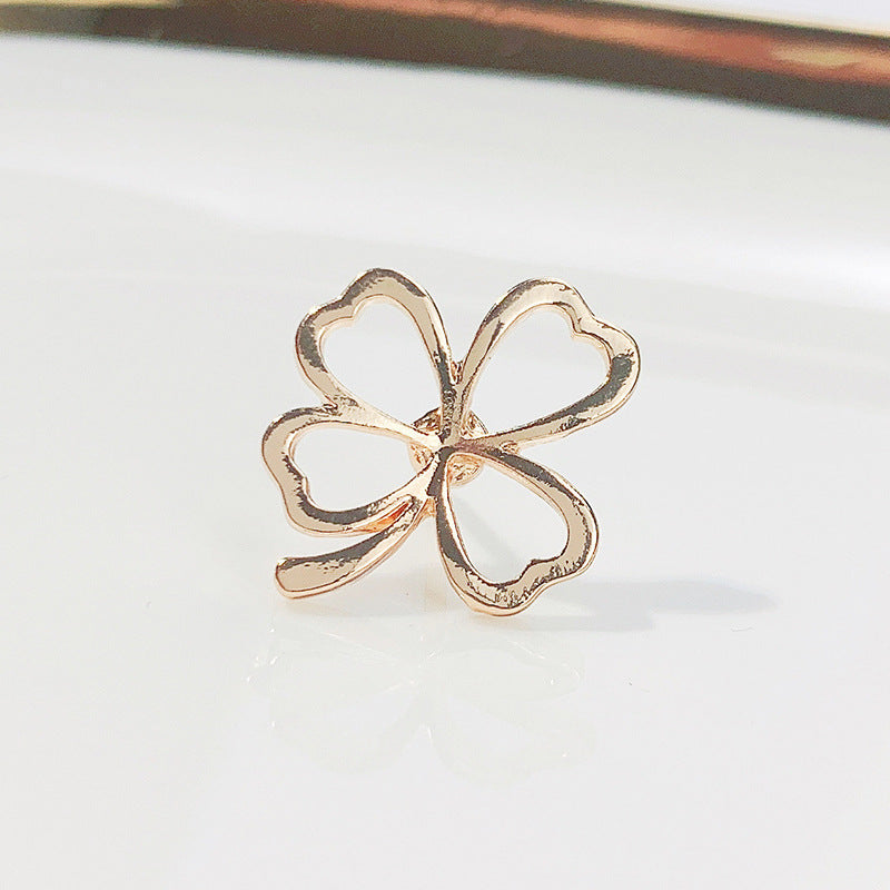 Versatile brooch for everyday fashion