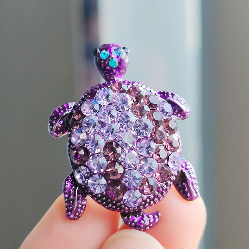 Black turtle brooch perfect for gifts