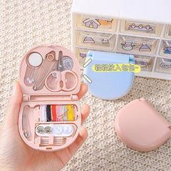 Student-friendly sewing kit