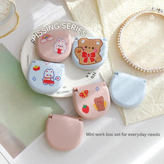 Stylish sewing kit with colour options