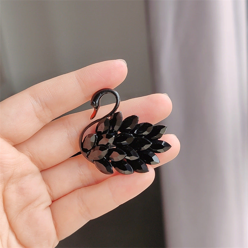 Versatile fashion jewellery for women