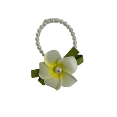 Charming hair accessories for photo shoots