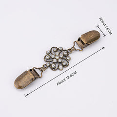 stylish brooch clip for women