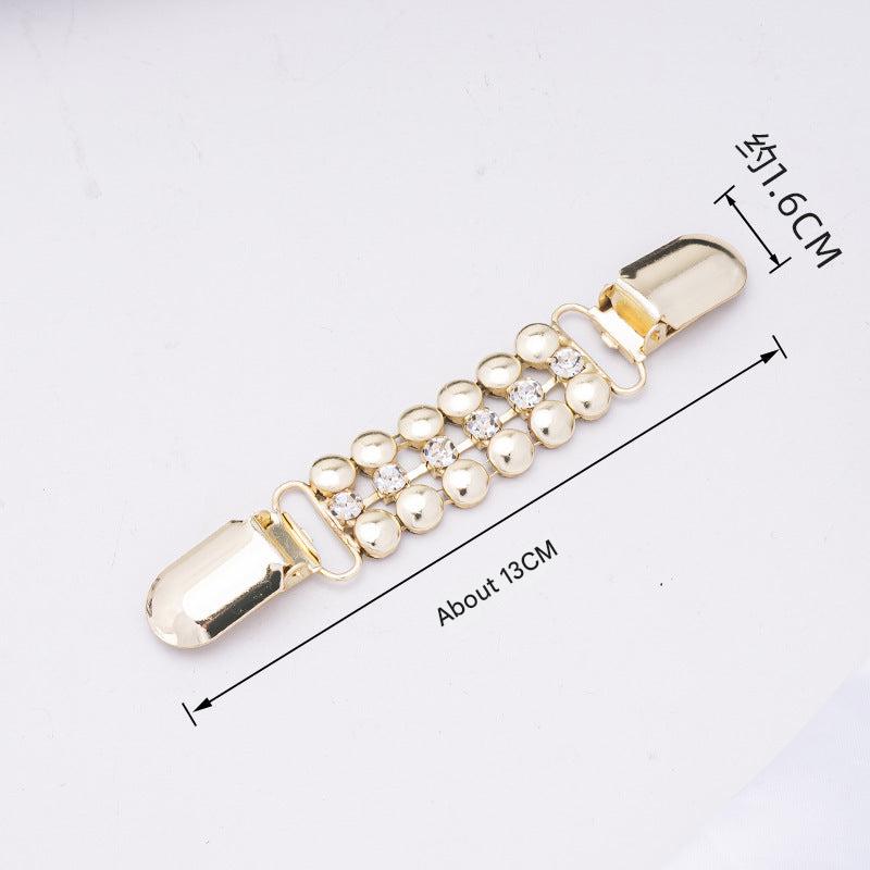 secure fastening scarf clip