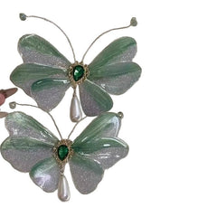 elegant women’s hair accessory on table