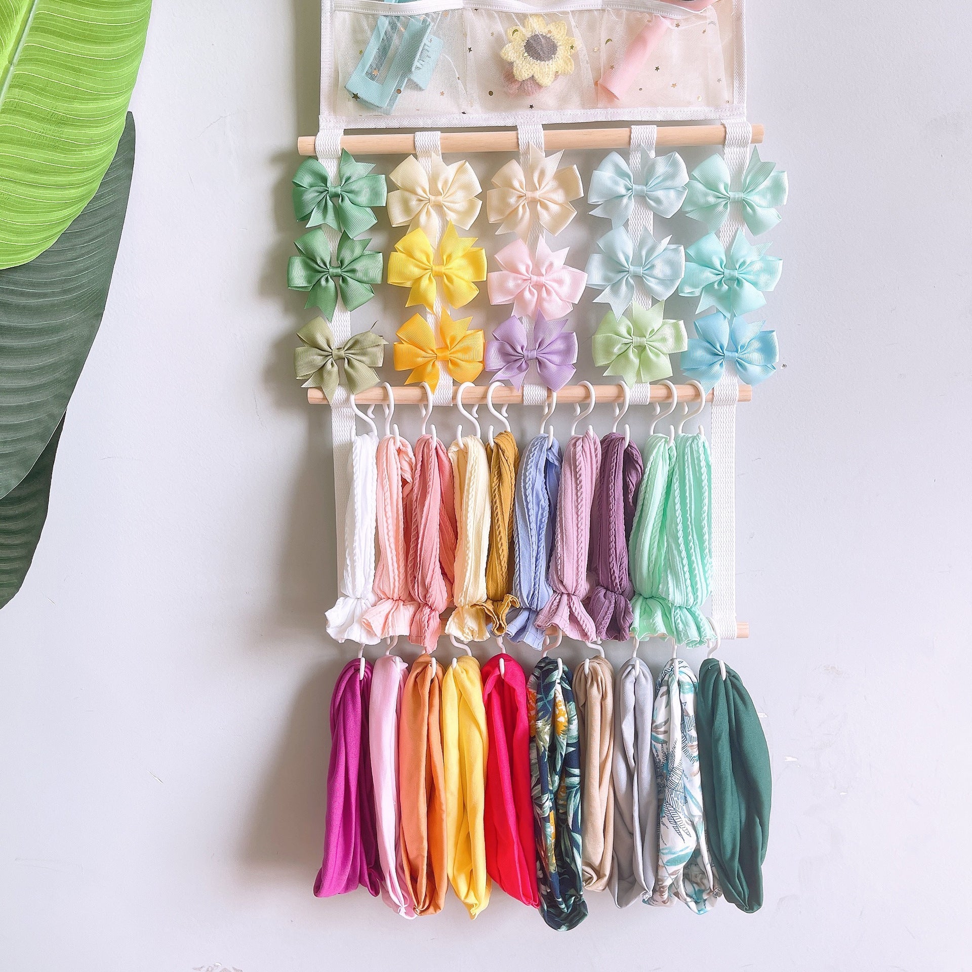 Durable fabric headband organiser suitable for toddlers